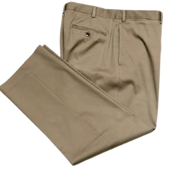 EDDIE BAUER Men’s Flat Front Khaki Chinos Pants 40 W/30 L - Picture 1 of 8